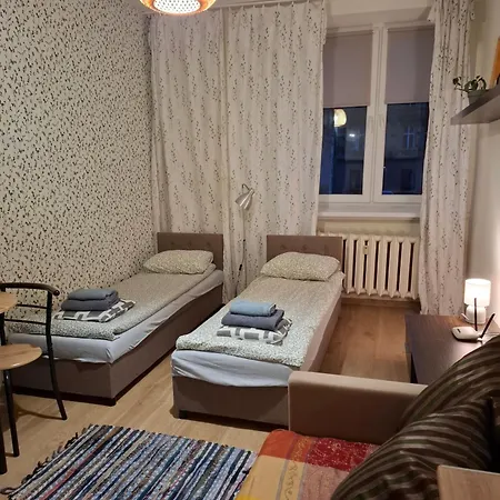 Ferienwohnung Night Host Krakowska 3 Przy Rynku Free Parking Bytom Exterior foto
